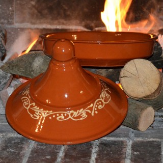 Tajine de cuisson décoré en pâte à feu - D 25 cm