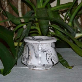 Cendrier Tunisien Karim marbré noir et blanc