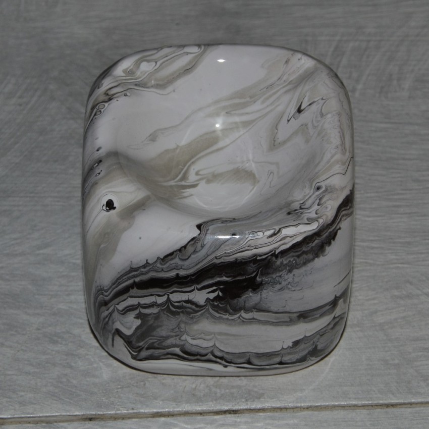 Cendrier anti fumée Cube marbré noir et blanc