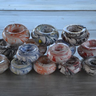 Cendrier tunisien marbré blanc, noir et rouge - Petit modèle