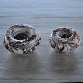 Cendrier anti fumée marbré noir - Moyen modèle