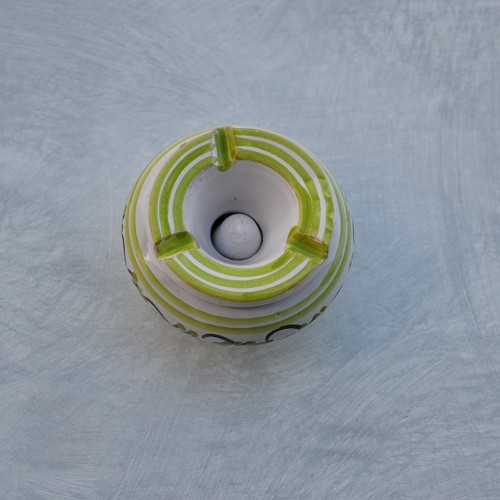 Cendrier anti fumée Tatoué vert anis et blanc - Mini modèle 2