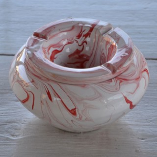 Cendrier anti fumée marbré rouge - grand modèle